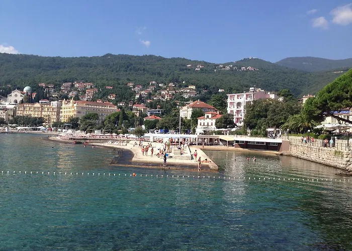 Opatija Central Studio Apartment Apartman