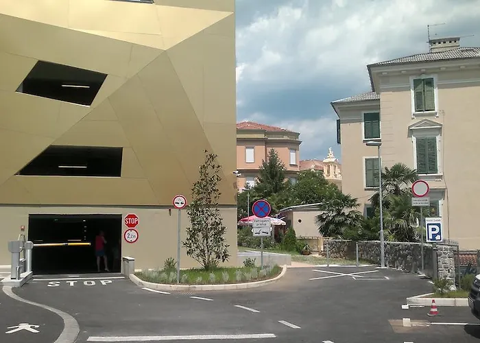 Apartamento Opatija Central Studio Apartment *